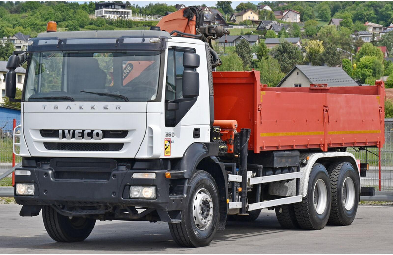 Iveco TRAKKER 360 * KIPPER 5,60 m * PK 15500 + FUNK * 6x4 - Camion basculantă, Camion cu macara: Foto 4 Iveco TRAKKER 360 * KIPPER 5,60 m * PK 15500 + FUNK * 6x4 - Camion basculantă, Camion cu macara: Foto 4