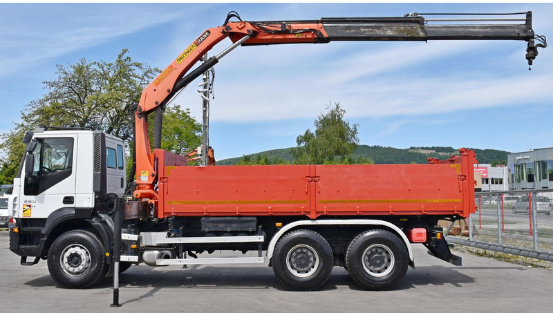 Iveco TRAKKER 360 * KIPPER 5,60 m * PK 15500 + FUNK * 6x4 - Camion basculantă, Camion cu macara: Foto 5 Iveco TRAKKER 360 * KIPPER 5,60 m * PK 15500 + FUNK * 6x4 - Camion basculantă, Camion cu macara: Foto 5