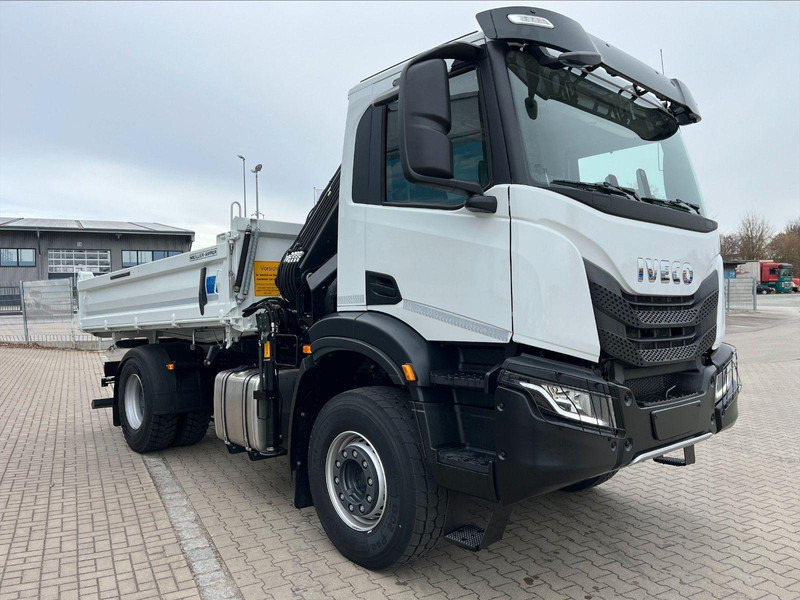 Iveco X-WAY AD200X36/P HR OFF 3 way tipper - Camion basculantă, Camion cu macara: Foto 1 Iveco X-WAY AD200X36/P HR OFF 3 way tipper - Camion basculantă, Camion cu macara: Foto 1