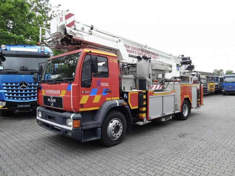 MAN 18.284 L2000 - Fire truck+ladder lift - Autospeciala de stins incendii: Foto 1 MAN 18.284 L2000 - Fire truck+ladder lift - Autospeciala de stins incendii: Foto 1