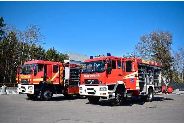 MAN 4x4 Firetruck Feuerwehr DOKA Expedition Camper - Autospeciala de stins incendii: Foto 3 MAN 4x4 Firetruck Feuerwehr DOKA Expedition Camper - Autospeciala de stins incendii: Foto 3