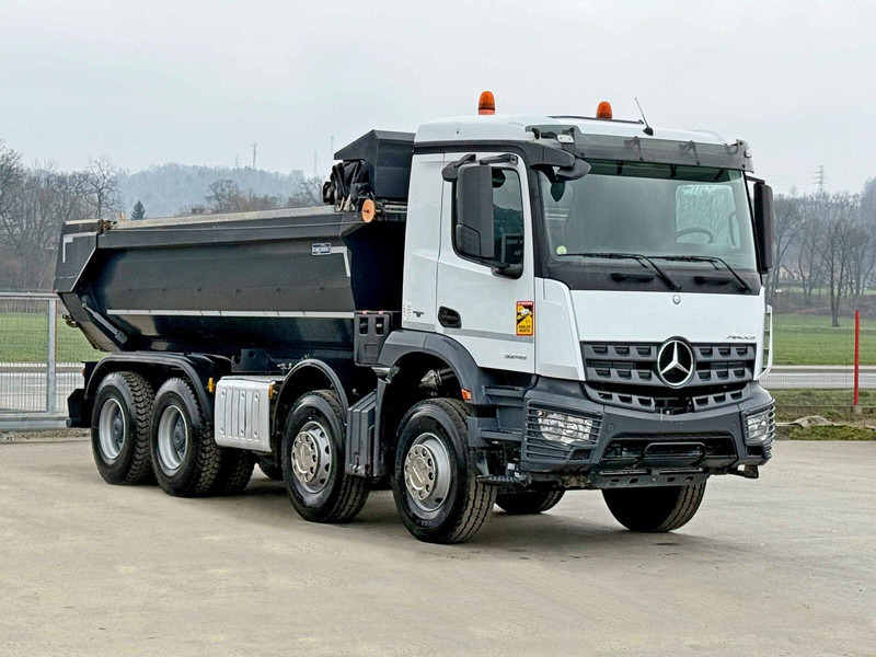 MAN AROCS 3246* KIPPER / 8x4 * TOPZUSTAND - Camion basculantă: Foto 2 MAN AROCS 3246* KIPPER / 8x4 * TOPZUSTAND - Camion basculantă: Foto 2