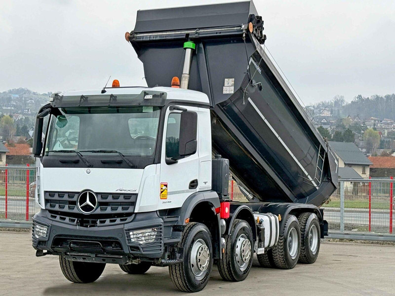 MAN AROCS 3246* KIPPER / 8x4 * TOPZUSTAND - Camion basculantă: Foto 3 MAN AROCS 3246* KIPPER / 8x4 * TOPZUSTAND - Camion basculantă: Foto 3