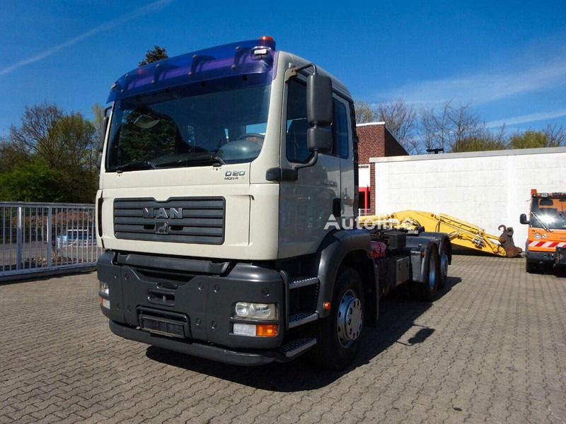 MAN TGA 26.310 6x4 Hook lift - Camion cu cârlig: Foto 3 MAN TGA 26.310 6x4 Hook lift - Camion cu cârlig: Foto 3