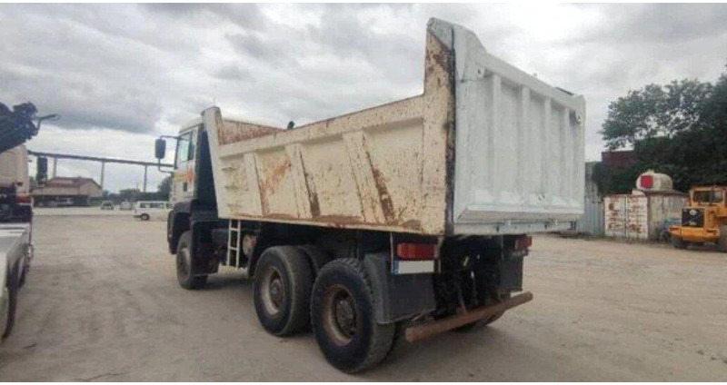 MAN TGA 33.410 - Camion basculantă: Foto 5 MAN TGA 33.410 - Camion basculantă: Foto 5