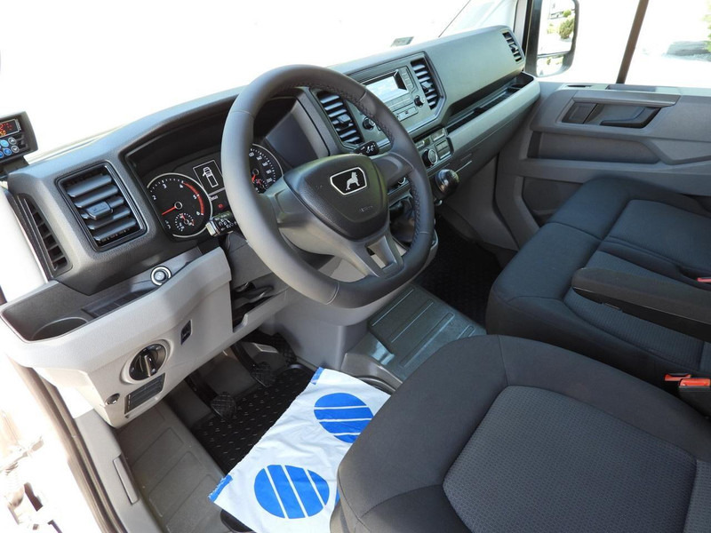 MAN TGE 3.140 CHŁODNIA KONTENER -1*C 8 PALET FUNKCJA GRZANIA TEMPOMA - Autoutilitară frigorifica: Foto 2 MAN TGE 3.140 CHŁODNIA KONTENER -1*C 8 PALET FUNKCJA GRZANIA TEMPOMA - Autoutilitară frigorifica: Foto 2