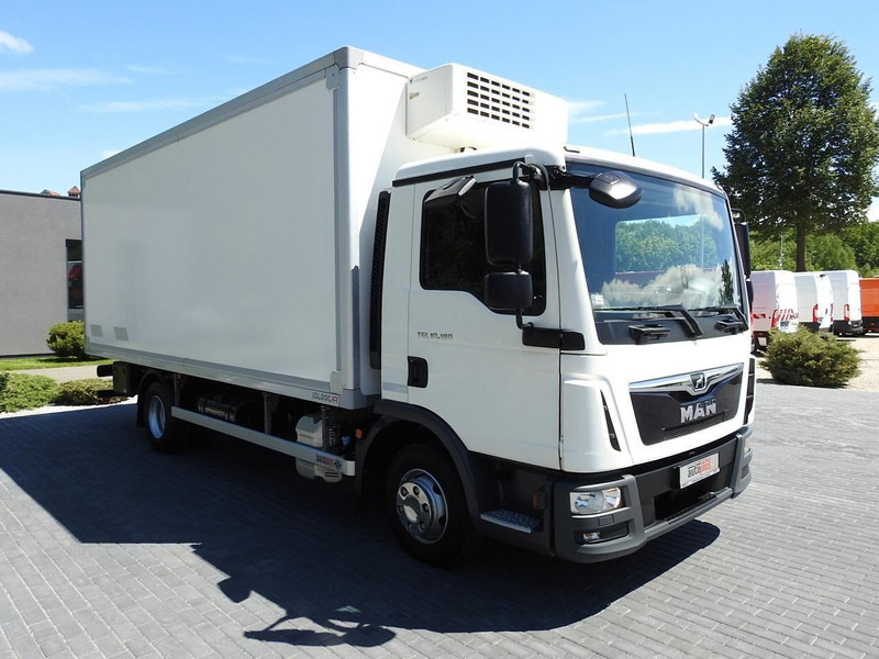 MAN TGL 10.180 KONTENER CHŁODNIA -20*C 11 PALET ZASILANIE 230V KLIMA - Camion frigider: Foto 4 MAN TGL 10.180 KONTENER CHŁODNIA -20*C 11 PALET ZASILANIE 230V KLIMA - Camion frigider: Foto 4
