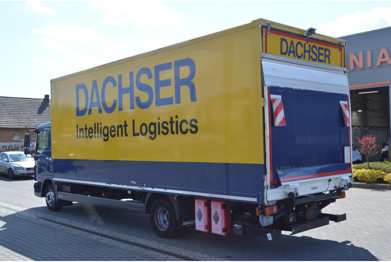 MAN TGL 12.250 CONTAINER+LIFT 1500 kg - Camion furgon: Foto 3 MAN TGL 12.250 CONTAINER+LIFT 1500 kg - Camion furgon: Foto 3