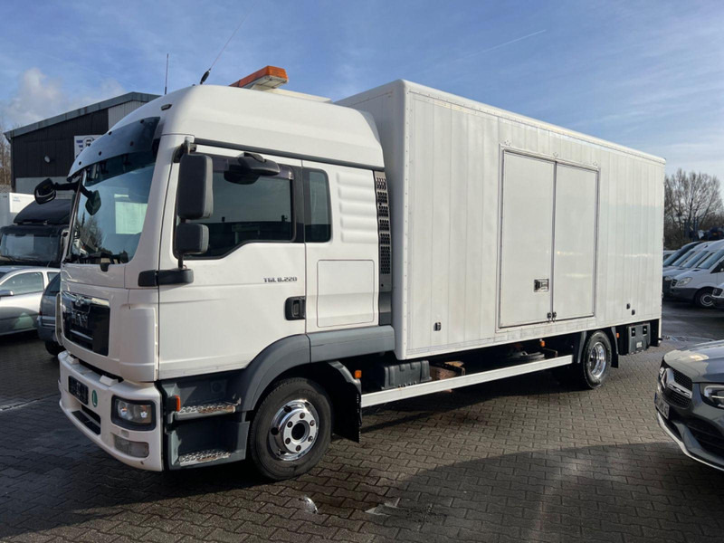 MAN TGL 8.220 Abschlepper*Geschlossen*Aufgelastet* - Camion transport auto: Foto 1 MAN TGL 8.220 Abschlepper*Geschlossen*Aufgelastet* - Camion transport auto: Foto 1