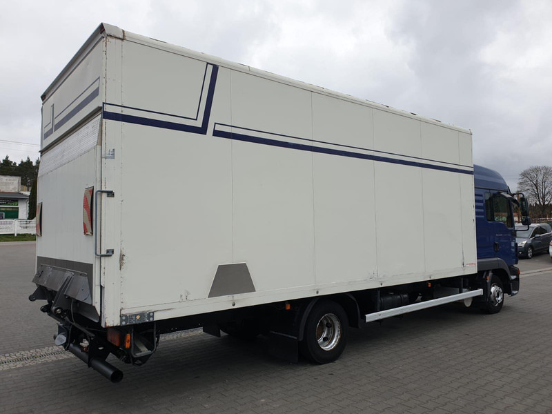 MAN TGL 8.220 EURO 5 CONTAINER+LIFT - Camion furgon: Foto 4 MAN TGL 8.220 EURO 5 CONTAINER+LIFT - Camion furgon: Foto 4