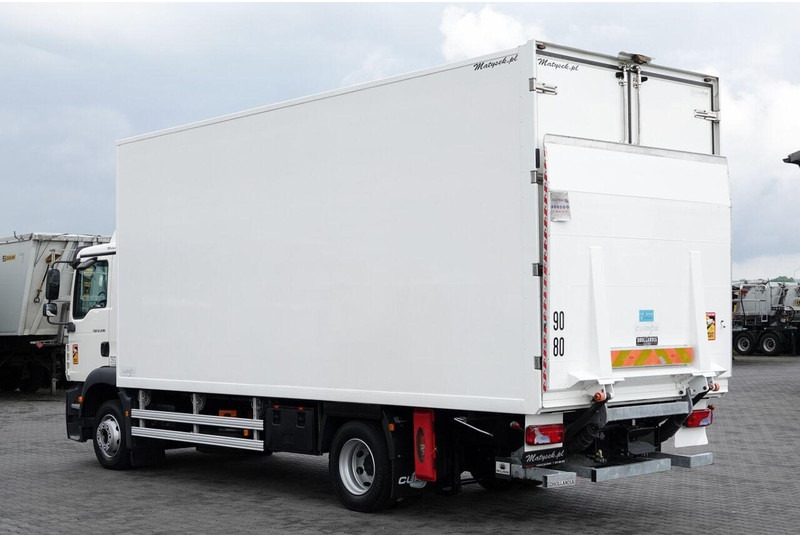 MAN TGM 12.290 / 4x2 / CHŁODNIA 6,5 M / AGREGAT THERMO KING T-600 R - Camion frigider: Foto 2 MAN TGM 12.290 / 4x2 / CHŁODNIA 6,5 M / AGREGAT THERMO KING T-600 R - Camion frigider: Foto 2