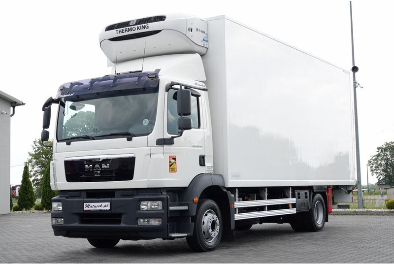 MAN TGM 12.290 / 4x2 / CHŁODNIA 6,5 M / AGREGAT THERMO KING T-600 R - Camion frigider: Foto 1 MAN TGM 12.290 / 4x2 / CHŁODNIA 6,5 M / AGREGAT THERMO KING T-600 R - Camion frigider: Foto 1