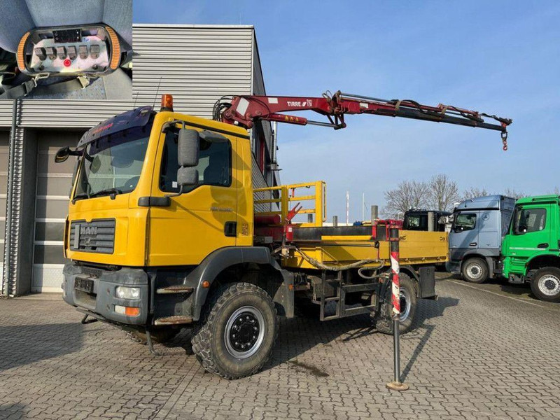 MAN TGM 18.280 4x4 Crane Tirre Euro 131 - Camion platformă, Camion cu macara: Foto 3 MAN TGM 18.280 4x4 Crane Tirre Euro 131 - Camion platformă, Camion cu macara: Foto 3