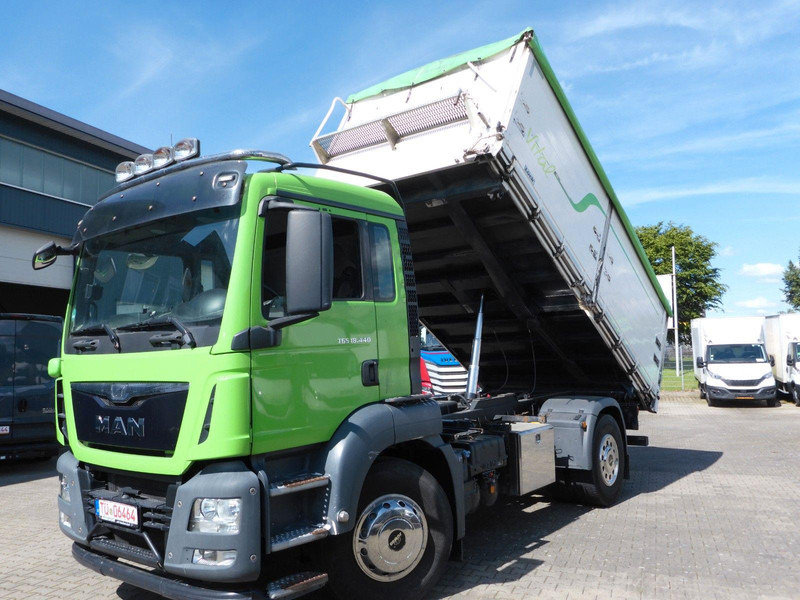 MAN TGS 18.440 FKI BB 4x2 Dreiseitenkipper Euro6 - Camion basculantă: Foto 4 MAN TGS 18.440 FKI BB 4x2 Dreiseitenkipper Euro6 - Camion basculantă: Foto 4