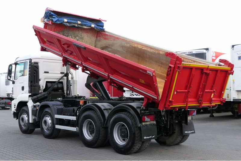 MAN TGS 35.460 - Camion basculantă: Foto 4 MAN TGS 35.460 - Camion basculantă: Foto 4