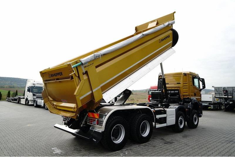 MAN TGS 41.480 / 8X8 / WYWROTKA / AUTOMAT / FABRYCZNIE NOWY / BOGATE - Camion basculantă: Foto 4 MAN TGS 41.480 / 8X8 / WYWROTKA / AUTOMAT / FABRYCZNIE NOWY / BOGATE - Camion basculantă: Foto 4
