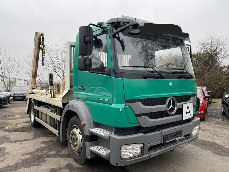 Mercedes-Benz 1833 Absetzkipper Bluetec 5 Klima 2 Hand Orig Km - Camion transport containere/ Swap body, Camion cu macara: Foto 1 Mercedes-Benz 1833 Absetzkipper Bluetec 5 Klima 2 Hand Orig Km - Camion transport containere/ Swap body, Camion cu macara: Foto 1