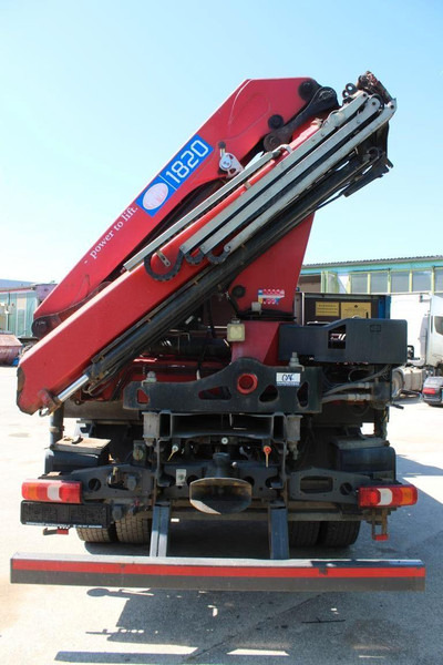 Mercedes-Benz 1848 4x4 Crane HMF 1820 - Camion platformă, Camion cu macara: Foto 5 Mercedes-Benz 1848 4x4 Crane HMF 1820 - Camion platformă, Camion cu macara: Foto 5