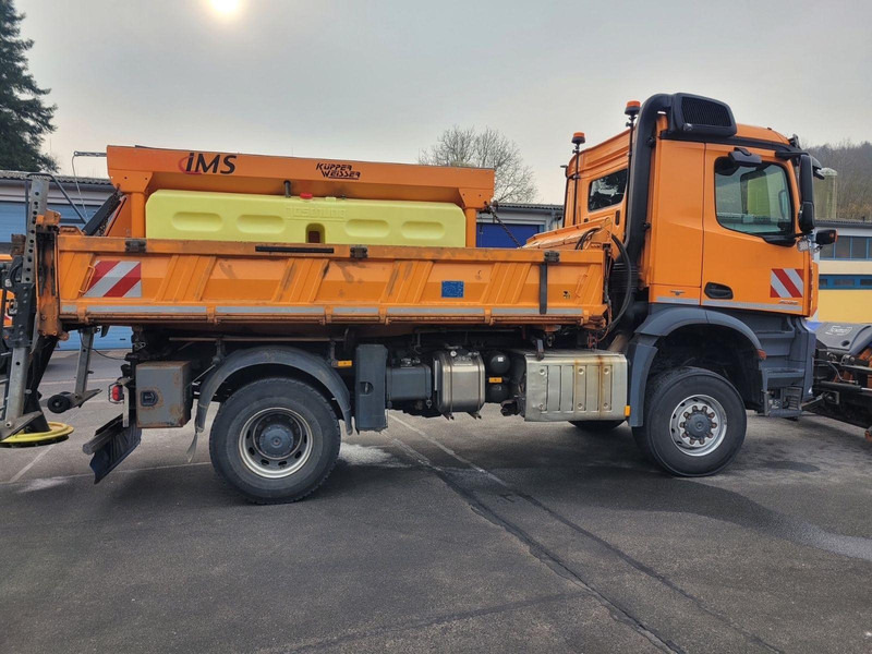 Mercedes-Benz 2036 AK 4x4 3-Way Meiller Tipper Crane HIAB XS088BS-2HiDuo - Camion basculantă, Camion cu macara: Foto 4 Mercedes-Benz 2036 AK 4x4 3-Way Meiller Tipper Crane HIAB XS088BS-2HiDuo - Camion basculantă, Camion cu macara: Foto 4