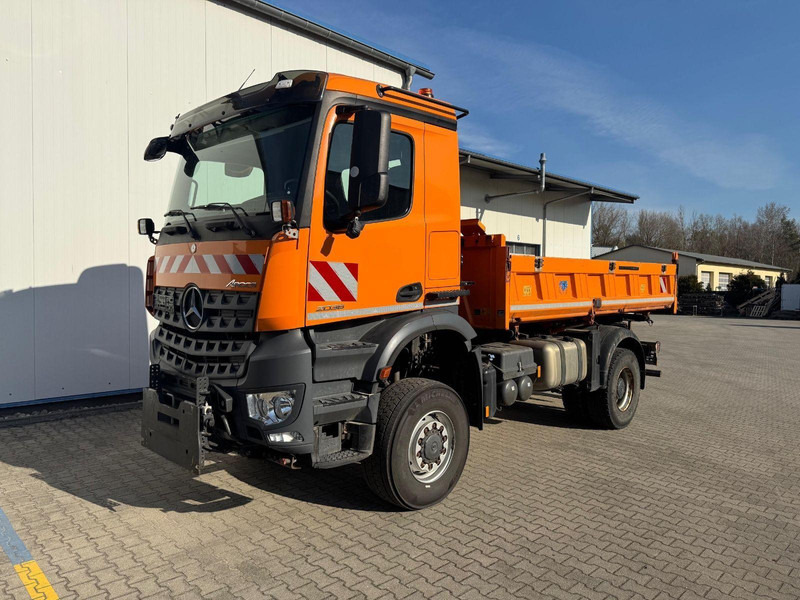 Mercedes-Benz 2036 AK 4x4 3-Way Meiller Tipper Crane HIAB XS088BS-2HiDuo - Camion basculantă, Camion cu macara: Foto 1 Mercedes-Benz 2036 AK 4x4 3-Way Meiller Tipper Crane HIAB XS088BS-2HiDuo - Camion basculantă, Camion cu macara: Foto 1