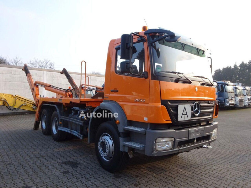 Mercedes-Benz 2633 Axor - Skip loader - Camion container de gunoi: Foto 4 Mercedes-Benz 2633 Axor - Skip loader - Camion container de gunoi: Foto 4