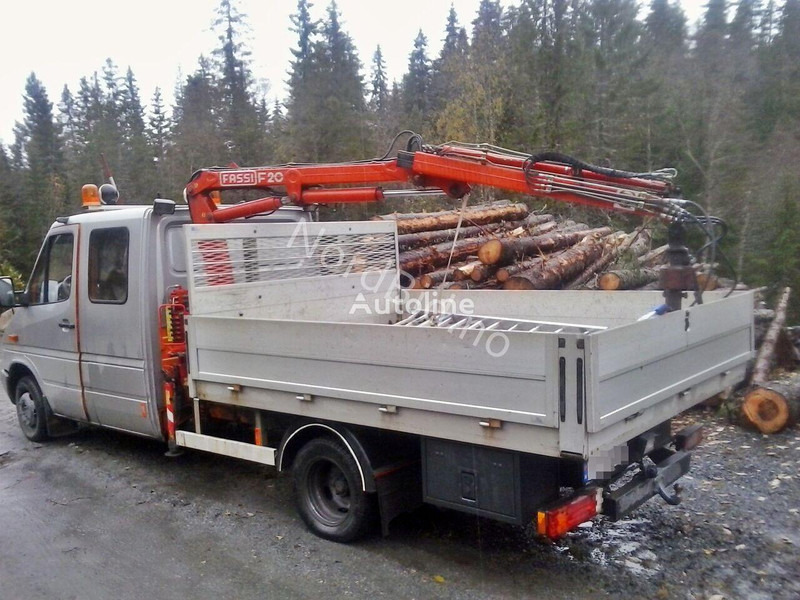 Mercedes-Benz 413 - Doka tipper+crane with gripper - Camion basculantă, Camion cu macara: Foto 4 Mercedes-Benz 413 - Doka tipper+crane with gripper - Camion basculantă, Camion cu macara: Foto 4