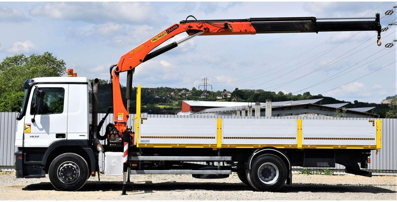 Mercedes-Benz ACTROS 1832 - Camion basculantă, Camion cu macara: Foto 5 Mercedes-Benz ACTROS 1832 - Camion basculantă, Camion cu macara: Foto 5