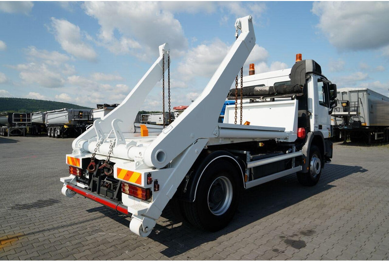 Mercedes-Benz ACTROS 1836 / 4X2 / BRAMOWIEC / PALFINGER M12T / EURO 6 / SPROW - Camion container de gunoi: Foto 4 Mercedes-Benz ACTROS 1836 / 4X2 / BRAMOWIEC / PALFINGER M12T / EURO 6 / SPROW - Camion container de gunoi: Foto 4