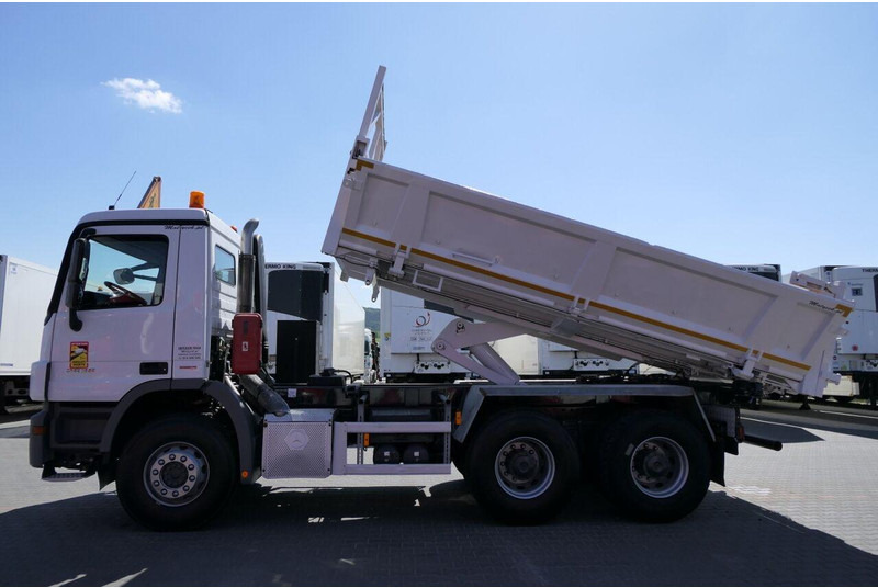 Mercedes-Benz ACTROS 2636 - Camion basculantă: Foto 3 Mercedes-Benz ACTROS 2636 - Camion basculantă: Foto 3