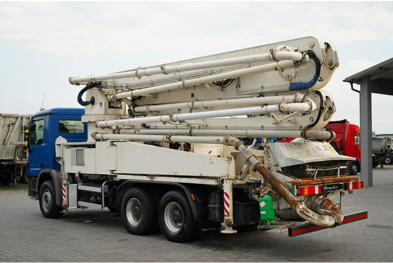 Mercedes-Benz ACTROS 2636 / POMPA SERMAC 5Z37 / 37 METRÓW / STEROWANIE RADIOW - Autopompă de beton: Foto 4 Mercedes-Benz ACTROS 2636 / POMPA SERMAC 5Z37 / 37 METRÓW / STEROWANIE RADIOW - Autopompă de beton: Foto 4