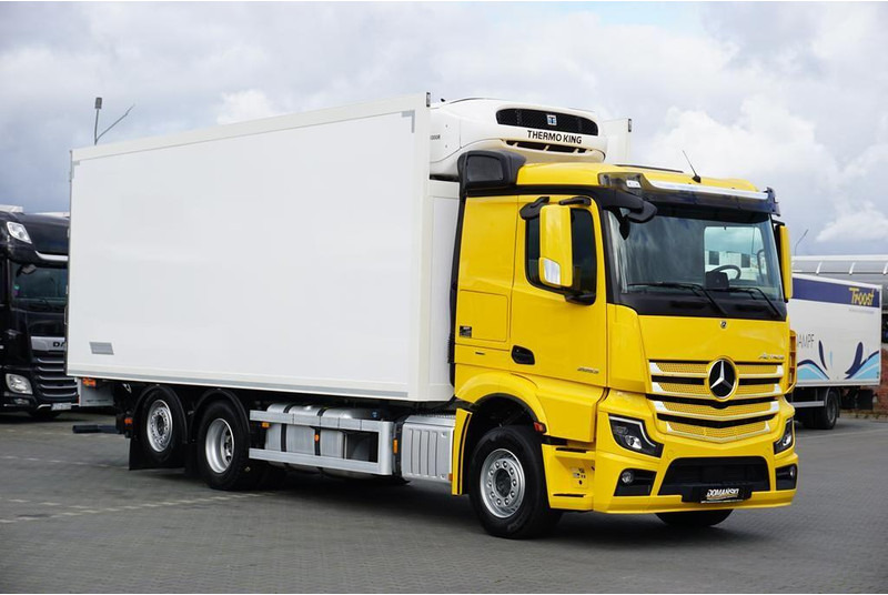 Mercedes-Benz ACTROS / 2853 / ACC / E 6 / MP 5 / CHŁODNIA + WINDA / 18 PALET / - Camion frigider: Foto 1 Mercedes-Benz ACTROS / 2853 / ACC / E 6 / MP 5 / CHŁODNIA + WINDA / 18 PALET / - Camion frigider: Foto 1