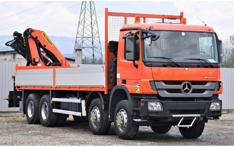 Mercedes-Benz ACTROS 3241 - Camion platformă, Camion cu macara: Foto 3 Mercedes-Benz ACTROS 3241 - Camion platformă, Camion cu macara: Foto 3