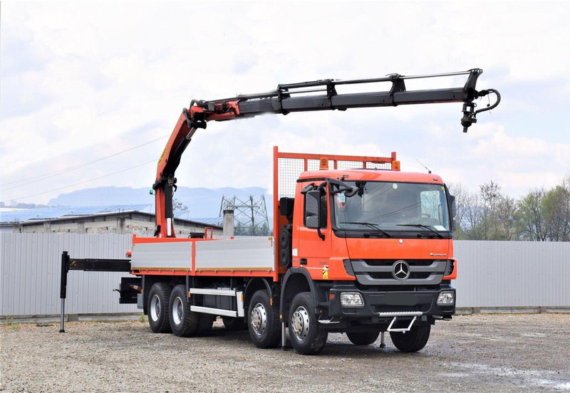 Mercedes-Benz ACTROS 3241 - Camion platformă, Camion cu macara: Foto 1 Mercedes-Benz ACTROS 3241 - Camion platformă, Camion cu macara: Foto 1