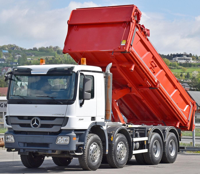 Mercedes-Benz ACTROS 3241 Kipper 5,70m + BORDMATIC / 8x4 - Camion basculantă: Foto 5 Mercedes-Benz ACTROS 3241 Kipper 5,70m + BORDMATIC / 8x4 - Camion basculantă: Foto 5