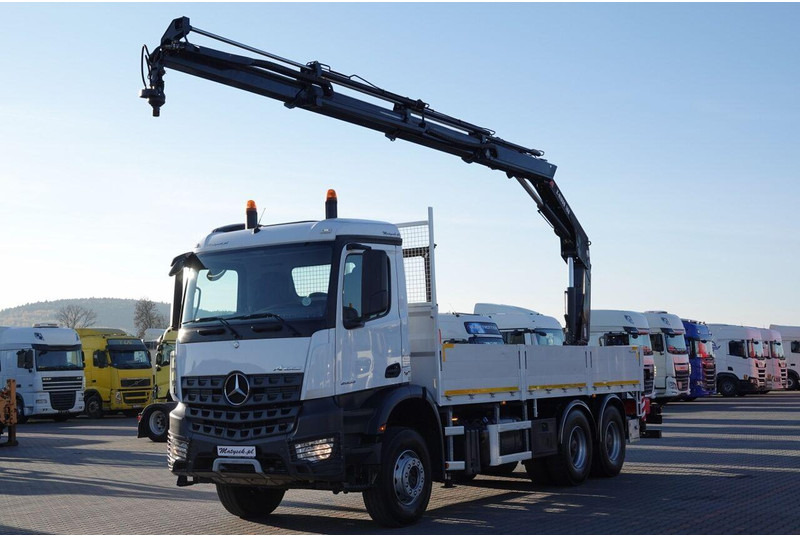 Mercedes-Benz AROCS 2633 / 6x4 / SKRZYNIOWY - 6,5 M / HDS HIAB 188 b-3 wysów: - Camion platformă, Camion cu macara: Foto 1 Mercedes-Benz AROCS 2633 / 6x4 / SKRZYNIOWY - 6,5 M / HDS HIAB 188 b-3 wysów: - Camion platformă, Camion cu macara: Foto 1