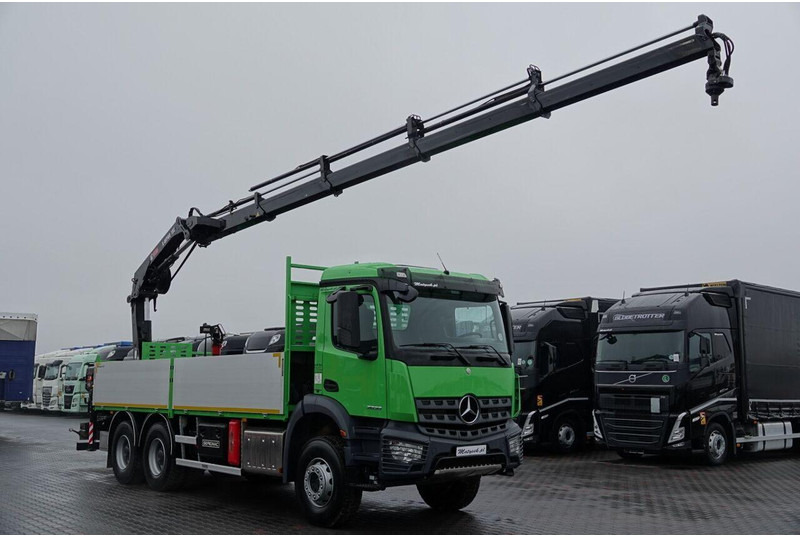 Mercedes-Benz AROCS 2636 / 6x4 / SKRZYNIOWY- 6,5 M / + HDS HIAB 4x wysów: 13 - Camion platformă, Camion cu macara: Foto 1 Mercedes-Benz AROCS 2636 / 6x4 / SKRZYNIOWY- 6,5 M / + HDS HIAB 4x wysów: 13 - Camion platformă, Camion cu macara: Foto 1