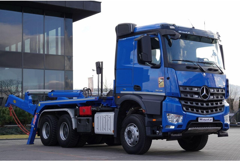 Mercedes-Benz AROCS 2645 / 6X4 / BRAMOWIEC / MEILLER / MANUAL / EURO 6 / SPROW - Camion container de gunoi: Foto 3 Mercedes-Benz AROCS 2645 / 6X4 / BRAMOWIEC / MEILLER / MANUAL / EURO 6 / SPROW - Camion container de gunoi: Foto 3