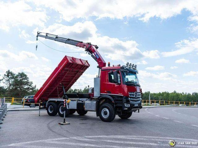 Mercedes-Benz AROCS 3345 6x6 HMF 3220 K hds Crane tipper - Camion basculantă, Camion cu macara: Foto 5 Mercedes-Benz AROCS 3345 6x6 HMF 3220 K hds Crane tipper - Camion basculantă, Camion cu macara: Foto 5