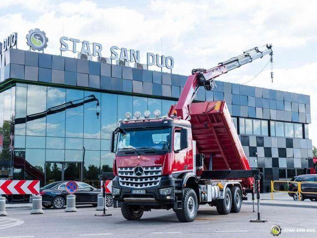 Mercedes-Benz AROCS 3345 6x6 HMF 3220 K hds Crane tipper - Camion basculantă, Camion cu macara: Foto 1 Mercedes-Benz AROCS 3345 6x6 HMF 3220 K hds Crane tipper - Camion basculantă, Camion cu macara: Foto 1