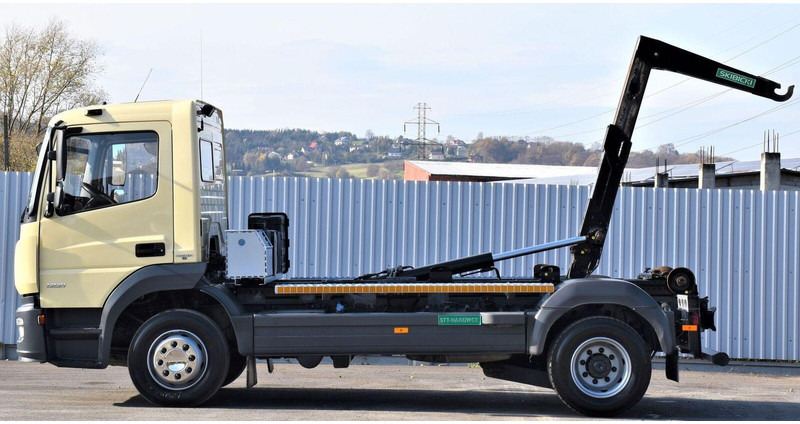 Mercedes-Benz ATEGO 1221 * ABROLLKIPPER * TOPZUSTAND - Camion cu cârlig: Foto 5 Mercedes-Benz ATEGO 1221 * ABROLLKIPPER * TOPZUSTAND - Camion cu cârlig: Foto 5