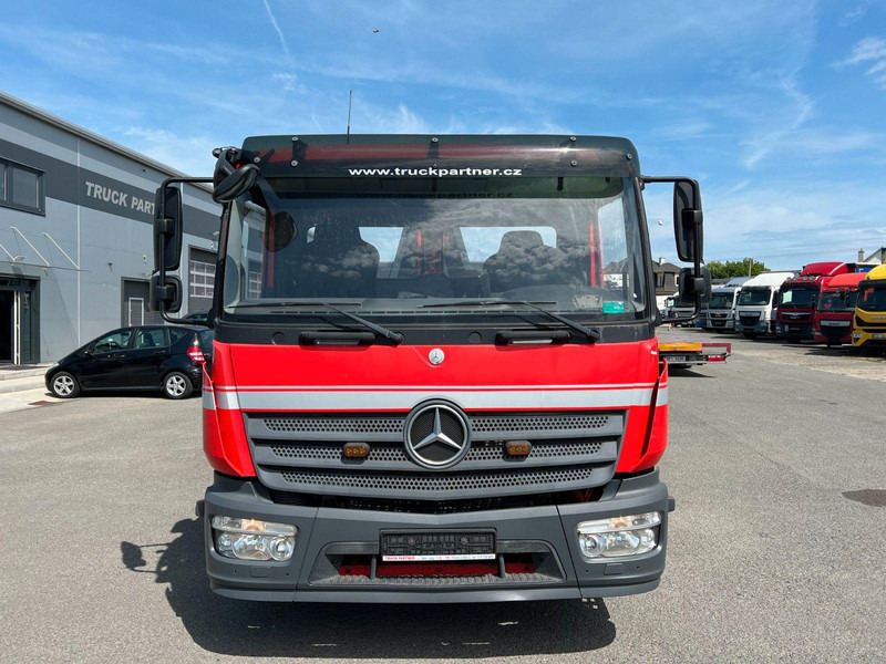 Mercedes-Benz ATEGO 1524, ABROLLKIPPER HIAB 1570MM - Camion platformă, Camion cu macara: Foto 4 Mercedes-Benz ATEGO 1524, ABROLLKIPPER HIAB 1570MM - Camion platformă, Camion cu macara: Foto 4