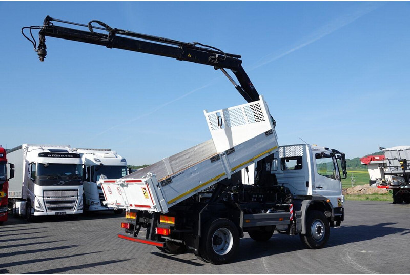 Mercedes-Benz ATEGO 16.24 / 4X4 / WYWROTKA + HDS HIAB 111 BS-2 / PILOT / ROT - Camion basculantă: Foto 4 Mercedes-Benz ATEGO 16.24 / 4X4 / WYWROTKA + HDS HIAB 111 BS-2 / PILOT / ROT - Camion basculantă: Foto 4