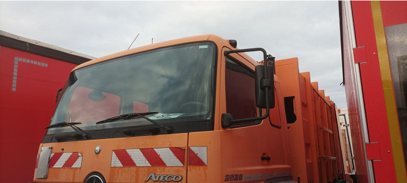 Mercedes-Benz ATEGO 2528 2628 ZOELLER MEDIUM Garbage Truck - Autogunoiere: Foto 2 Mercedes-Benz ATEGO 2528 2628 ZOELLER MEDIUM Garbage Truck - Autogunoiere: Foto 2