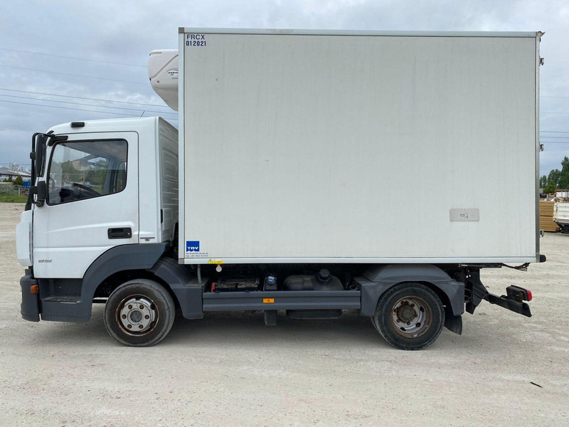 Mercedes-Benz ATEGO 816 - Carrier Xarios 500, ROHRBAHNEN - Camion frigider: Foto 5 Mercedes-Benz ATEGO 816 - Carrier Xarios 500, ROHRBAHNEN - Camion frigider: Foto 5