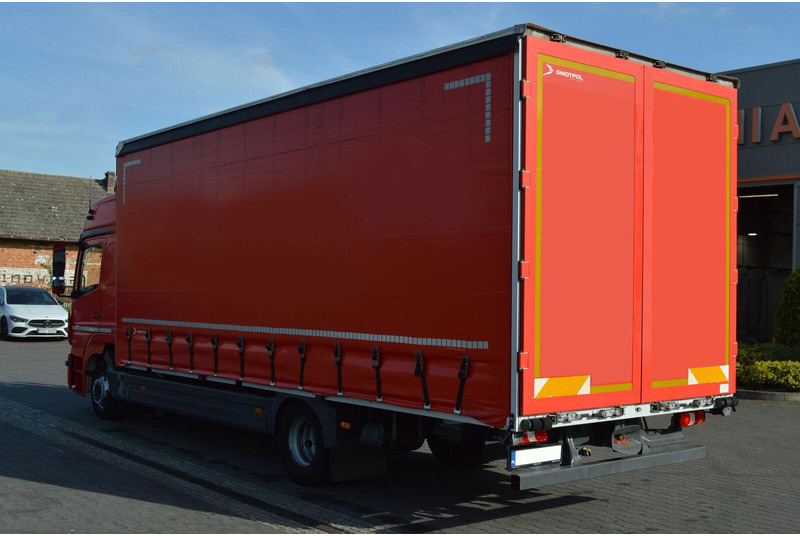 Mercedes-Benz ATEGO 824 EURO 6 1.HAND CURTAINE TILT - Camion cu prelată: Foto 3 Mercedes-Benz ATEGO 824 EURO 6 1.HAND CURTAINE TILT - Camion cu prelată: Foto 3