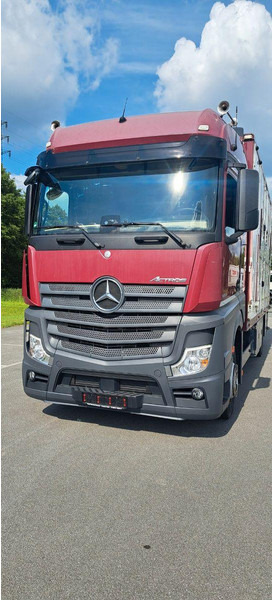 Mercedes-Benz Actros 1851 - Camion transport animale: Foto 3 Mercedes-Benz Actros 1851 - Camion transport animale: Foto 3