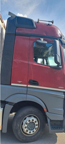 Mercedes-Benz Actros 1851 - Camion transport animale: Foto 4 Mercedes-Benz Actros 1851 - Camion transport animale: Foto 4