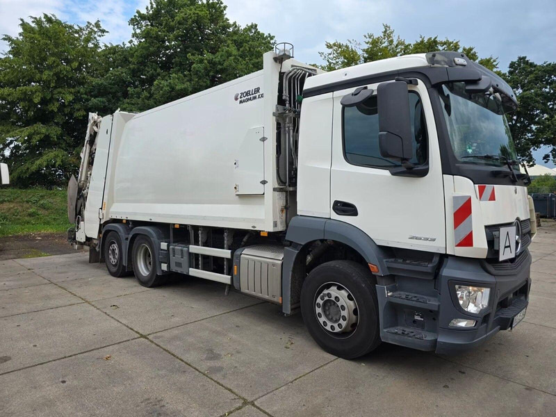 Mercedes-Benz Actros 2533 - Garbage truck - Autogunoiere: Foto 2 Mercedes-Benz Actros 2533 - Garbage truck - Autogunoiere: Foto 2
