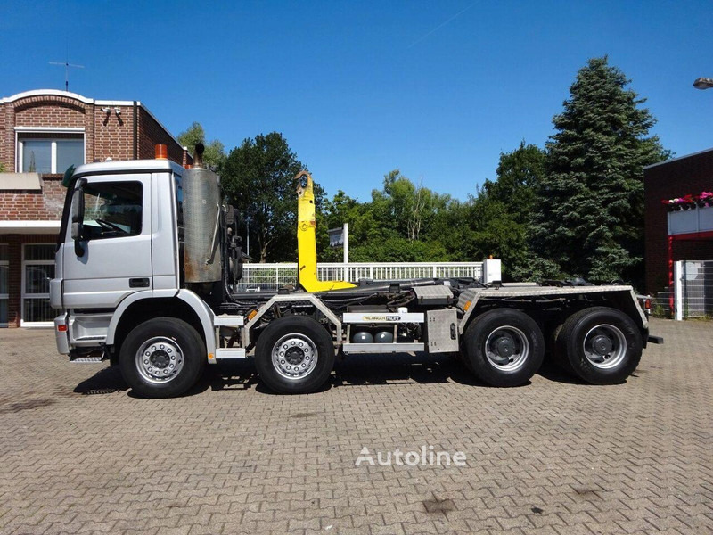 Mercedes-Benz Actros 3244 - Hook lift truck 8x4 - Camion cu cârlig, Camion cu macara: Foto 5 Mercedes-Benz Actros 3244 - Hook lift truck 8x4 - Camion cu cârlig, Camion cu macara: Foto 5