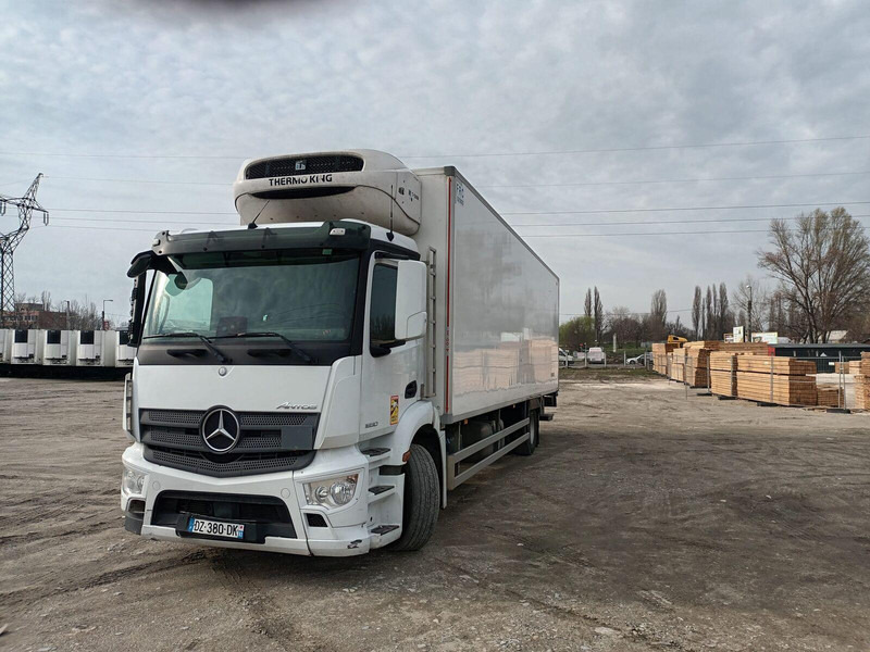 Mercedes-Benz Antos 1830 - TK T-1200R + ATP 8.7meter - Camion frigider: Foto 2 Mercedes-Benz Antos 1830 - TK T-1200R + ATP 8.7meter - Camion frigider: Foto 2
